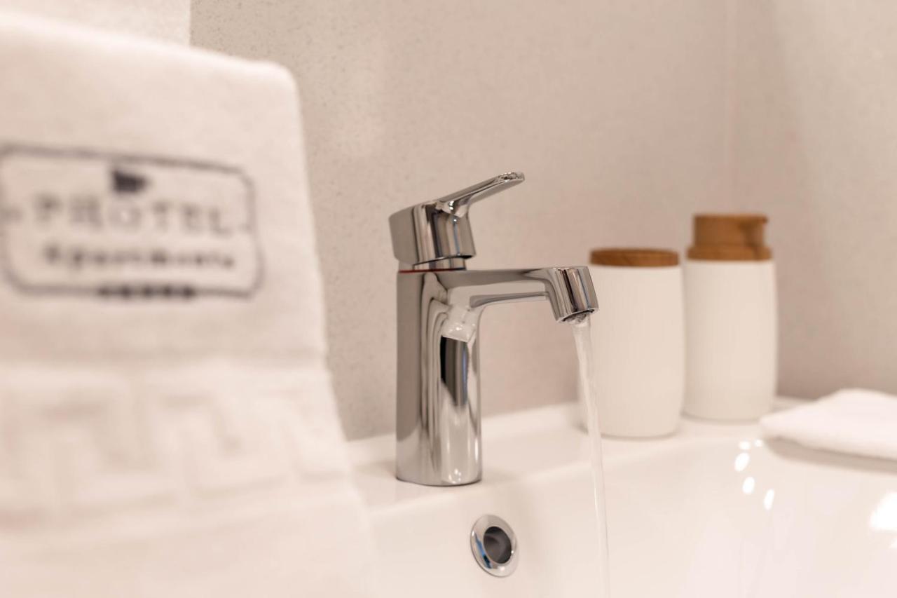 Photel Studio Apartments تْسْغيكفانِتْسا المظهر الخارجي الصورة